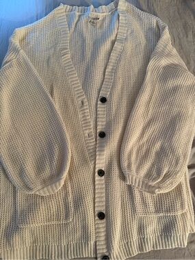 American Eagle Cream Knit Button-Up Cardigan